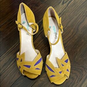 Farylrobin Yellow and Purple Heels women’s size 7.5